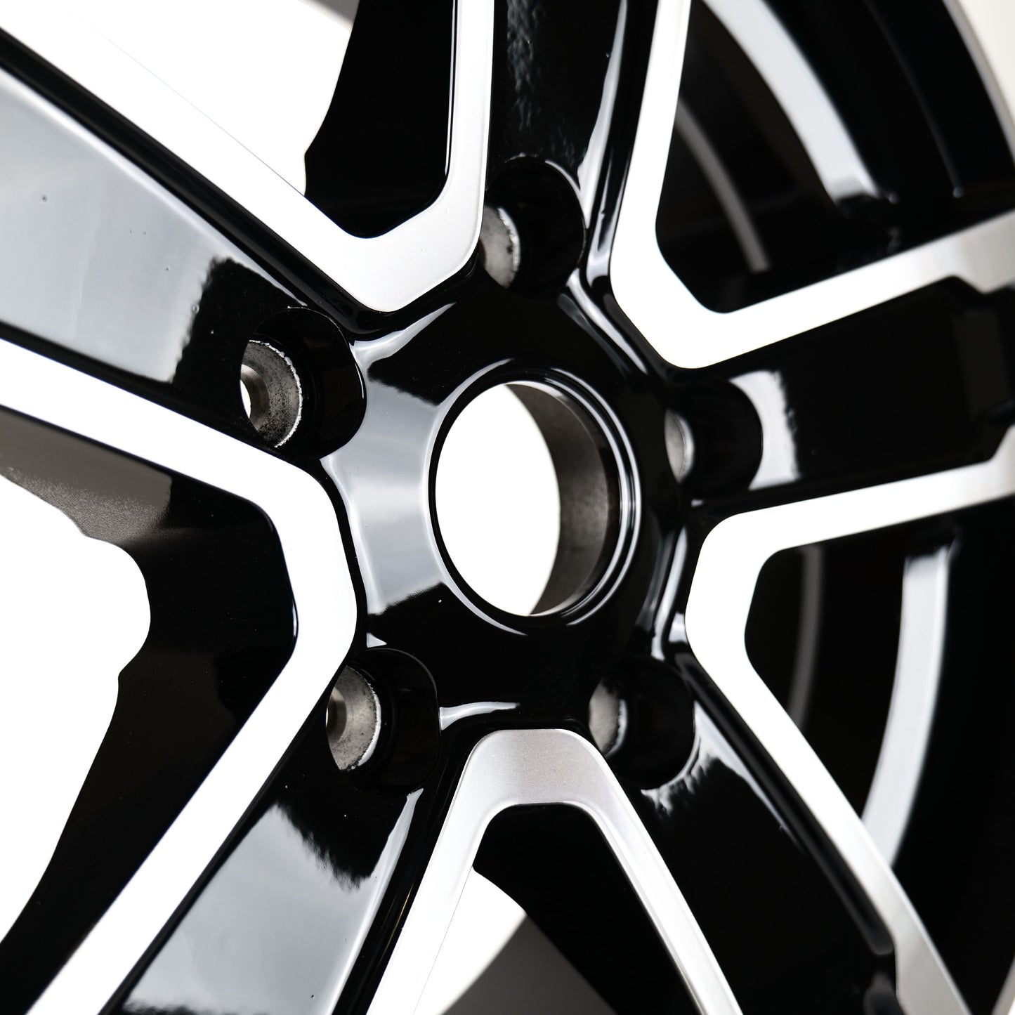 Lot de 4 Jantes Alu 16 DY1226-15