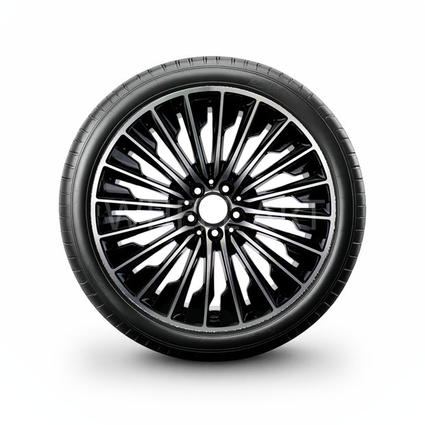 Pack de 4 Jantes + pneus 18" Mercedes GLA H247 / GLB X247 — Roue montée avec jante et pneu